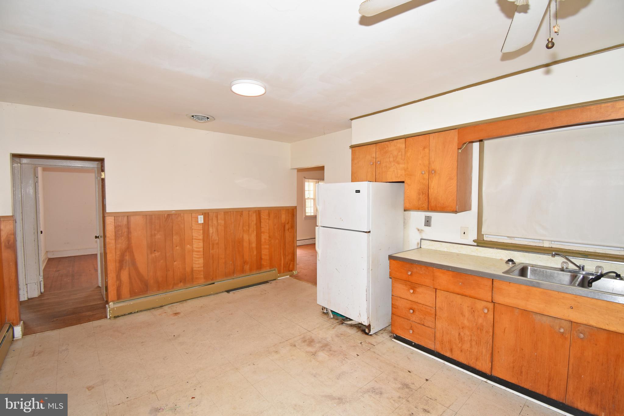 26920 Deal Island Road Princess Anne, MD 21853 - Photo 9 of 28