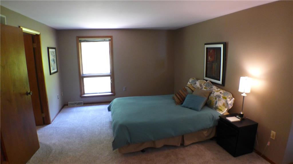157 Countryview Drive McKees Rocks, PA 15136 - Photo 12 of 25 Gallery Image 12