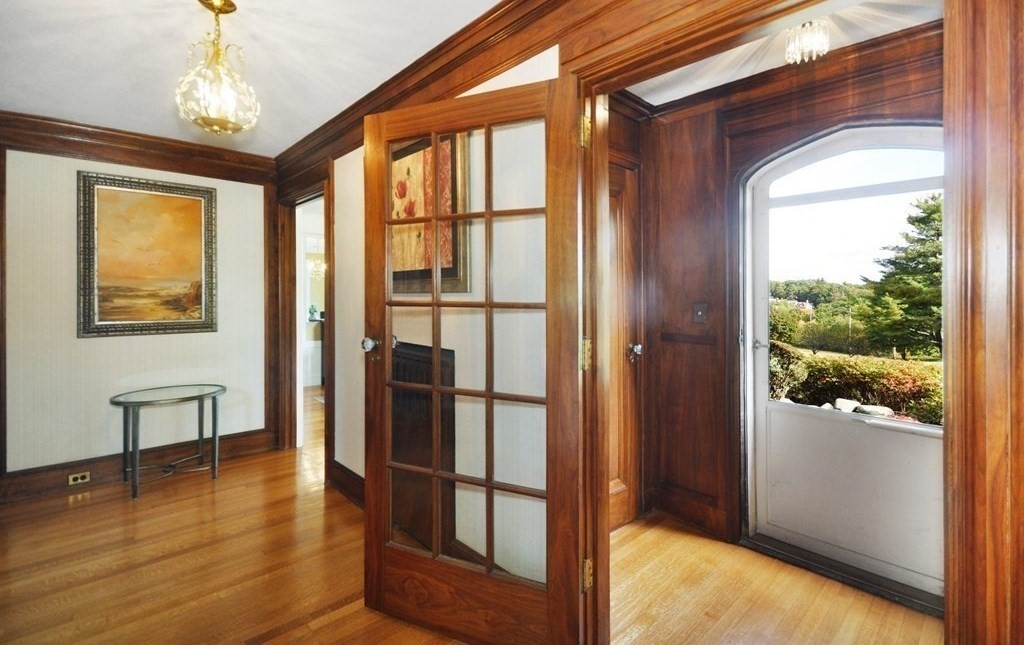 14 Winchester Road Arlington, MA 02474 - Photo 3 of 42