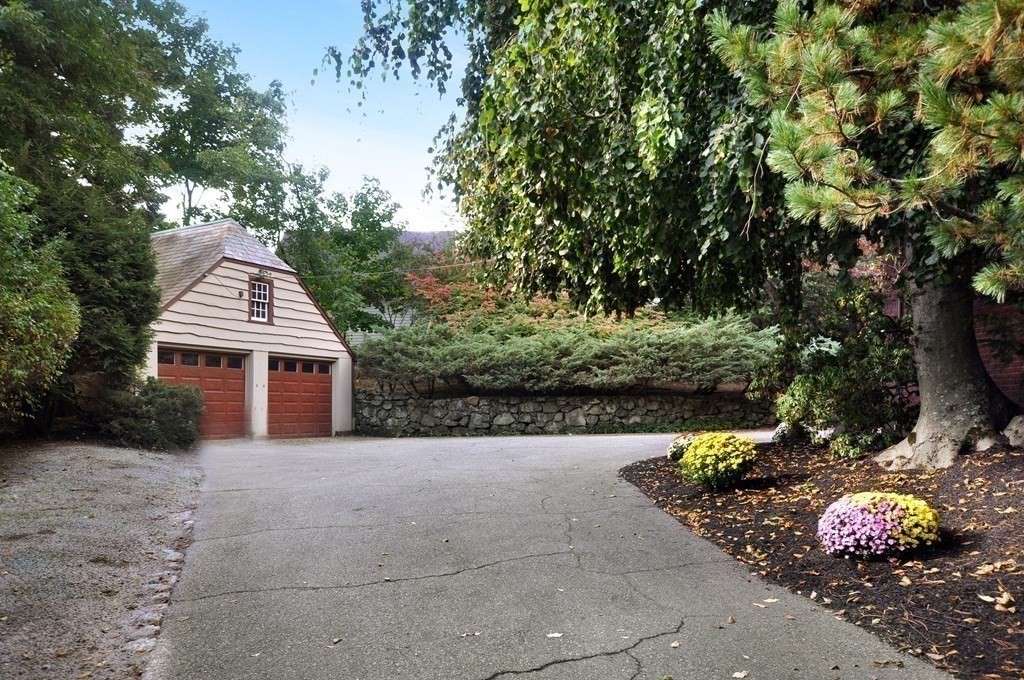 14 Winchester Road Arlington, MA 02474 - Photo 38 of 42