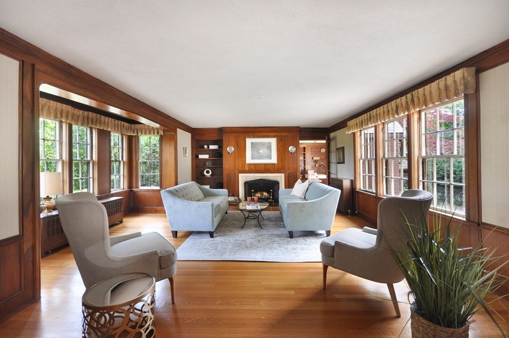 14 Winchester Road Arlington, MA 02474 - Photo 4 of 42