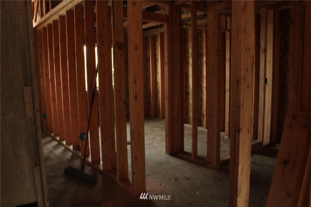 3420 Galvin Road Centralia, WA 98531 - Photo 8 of 10 Gallery Image 8