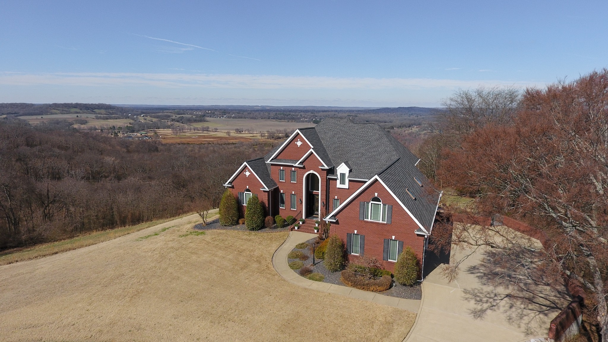 3412 Hunters Ridge Road Columbia, TN 38401 - Photo 3 of 56 Gallery Image 3