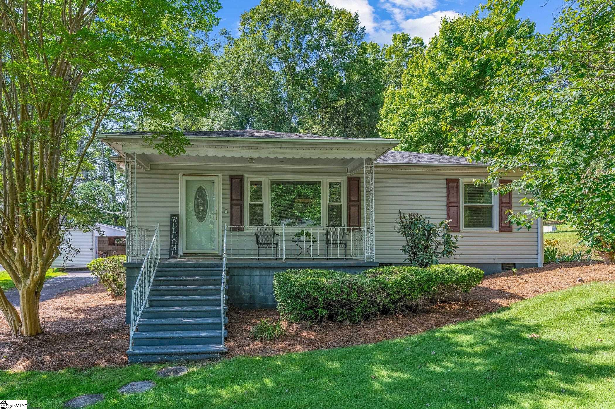 651 North Main Street Inman, SC 29349 - Photo 1 of 23