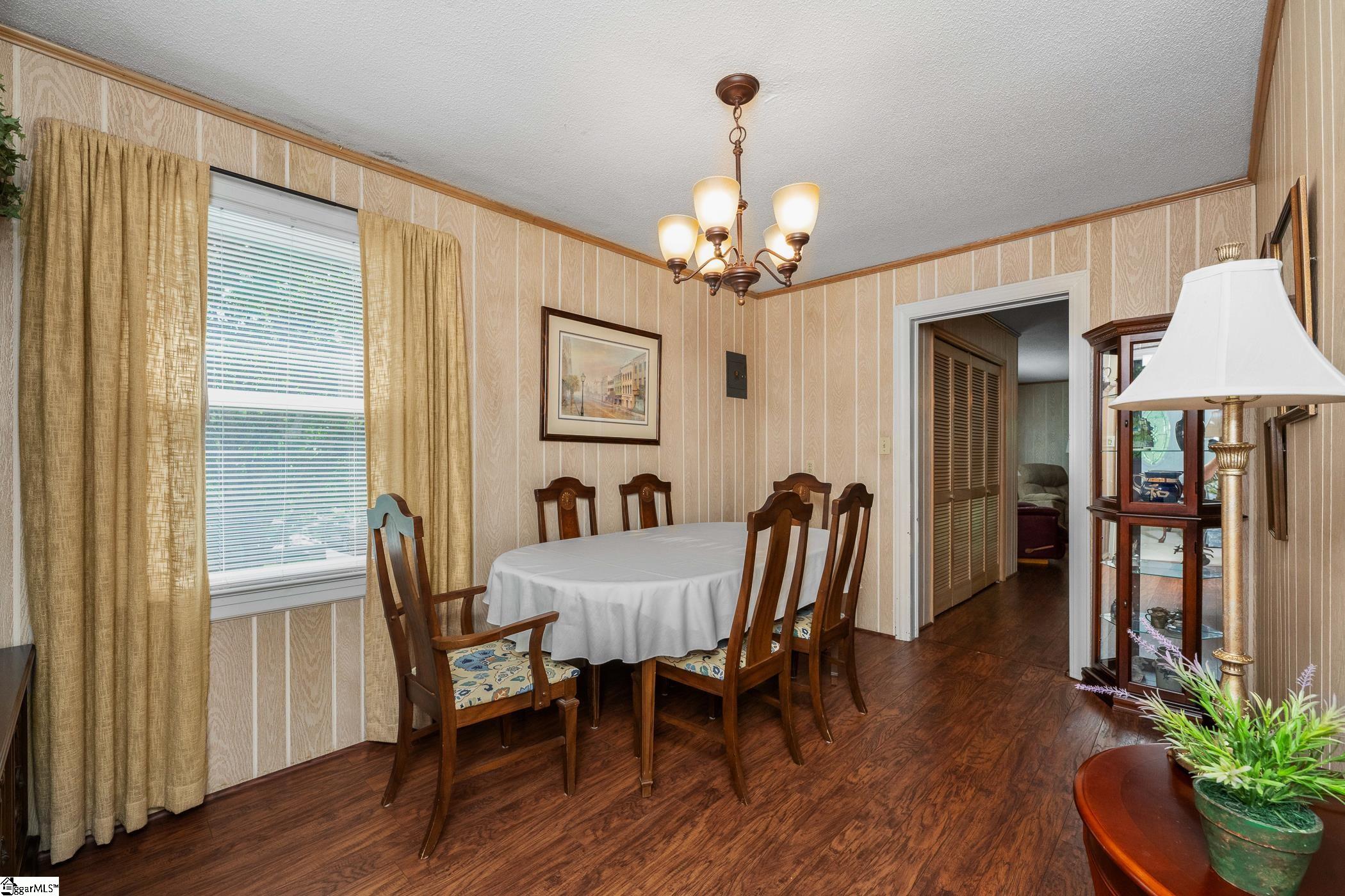 651 North Main Street Inman, SC 29349 - Photo 5 of 23