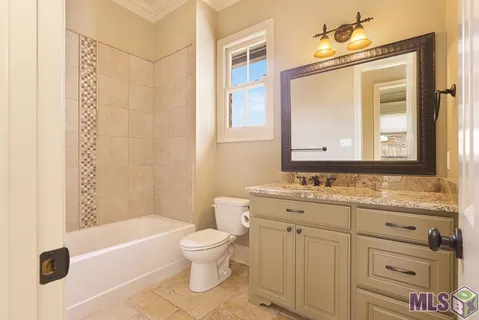 $584,000 | 13534 Kings Ct Avenue, Baton Rouge, LA 70810