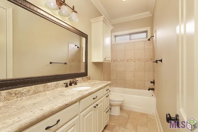 $584,000 | 13534 Kings Ct Avenue, Baton Rouge, LA 70810