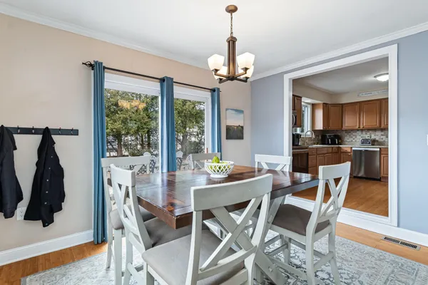 $430,000 | 3 Logwood Street, South Burlington, VT 05403