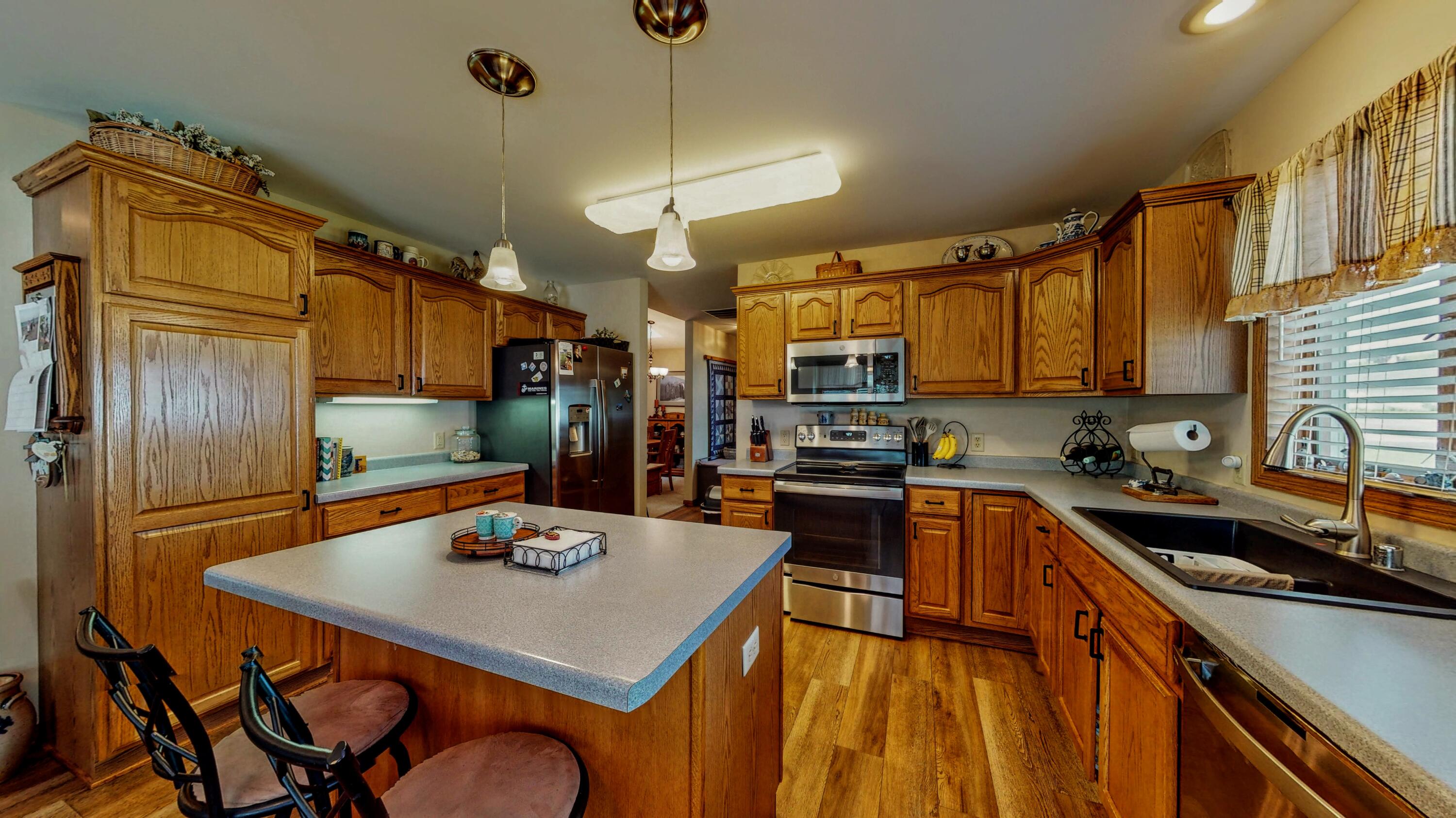 1505 Raveen Street Fort Atkinson, WI 53538 - Photo 5 of 58 1505-Raveen-Street-Fort-Atkinson-0625202