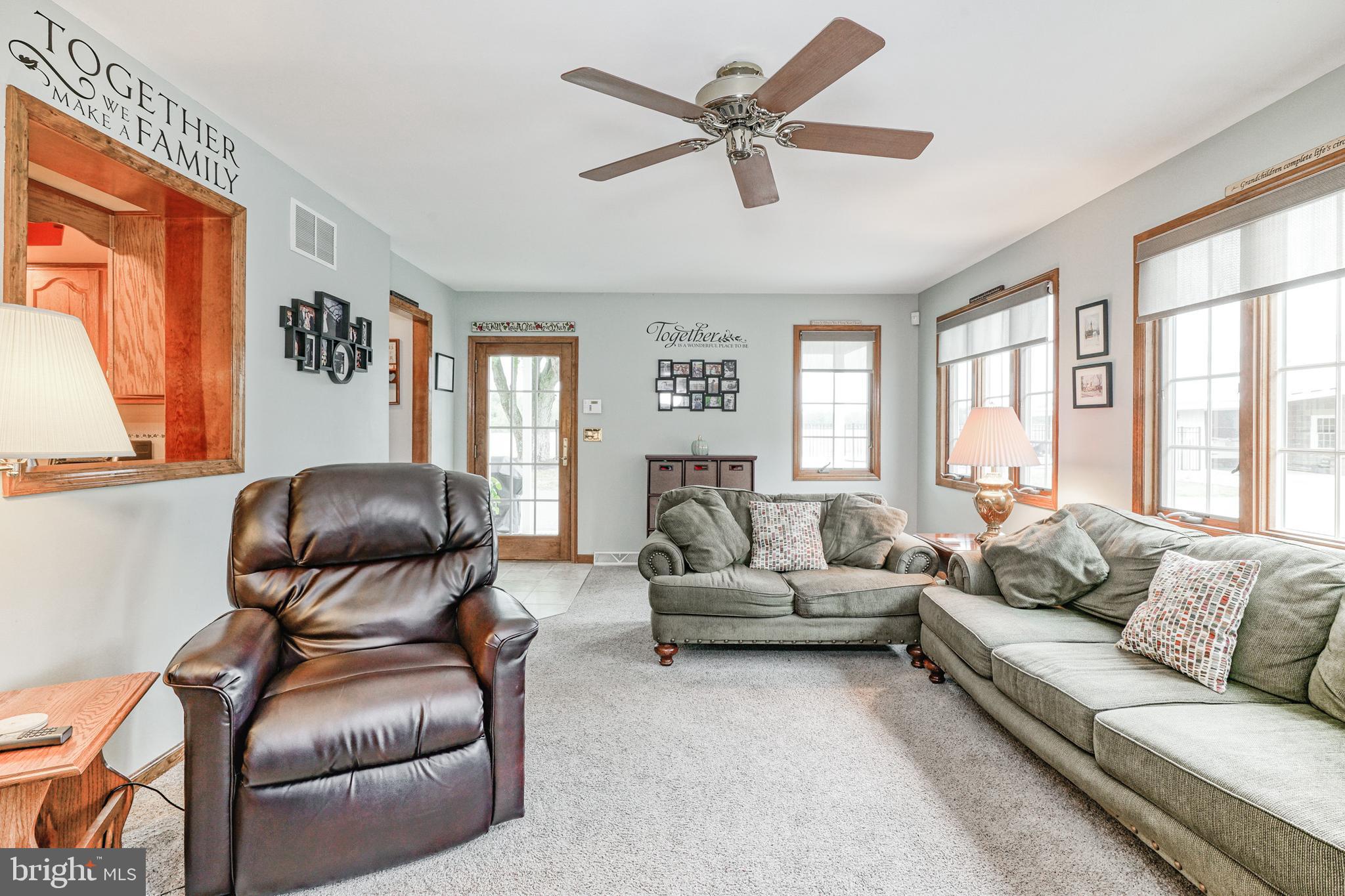 515 Heritage Road Sewell, NJ 08080 - Photo 11 of 68 Family room