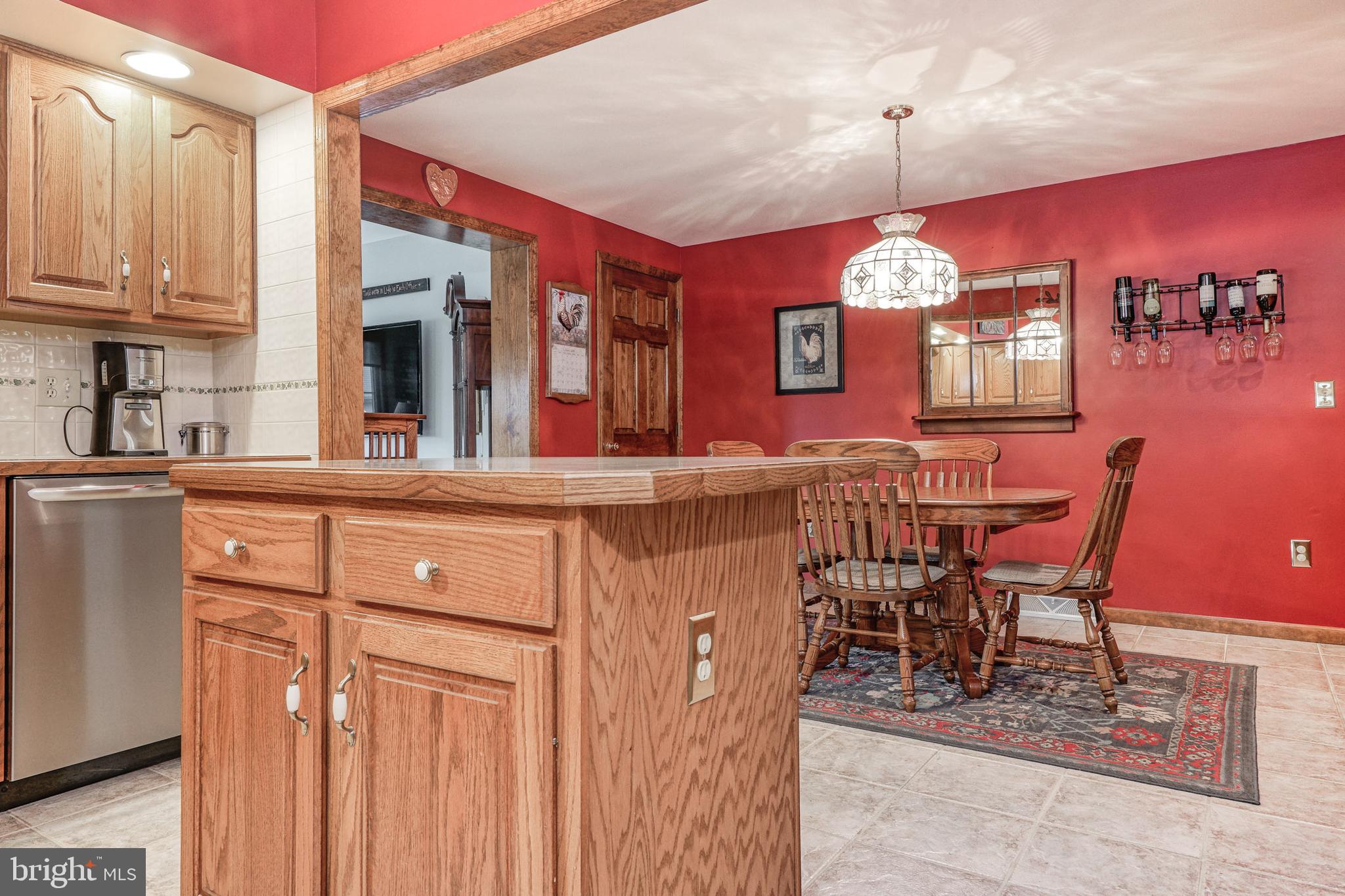 515 Heritage Road Sewell, NJ 08080 - Photo 29 of 68 Eat-in Kitchen