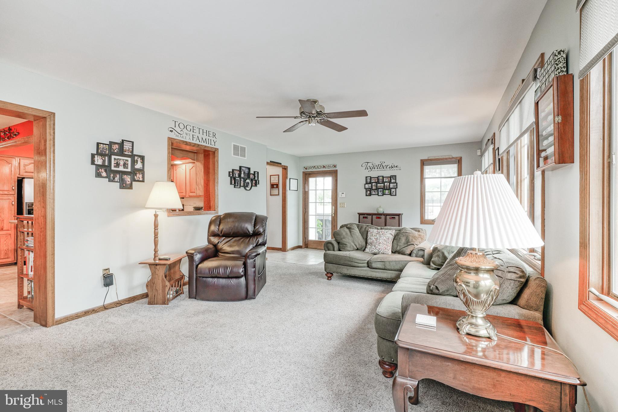 515 Heritage Road Sewell, NJ 08080 - Photo 4 of 68 Family room