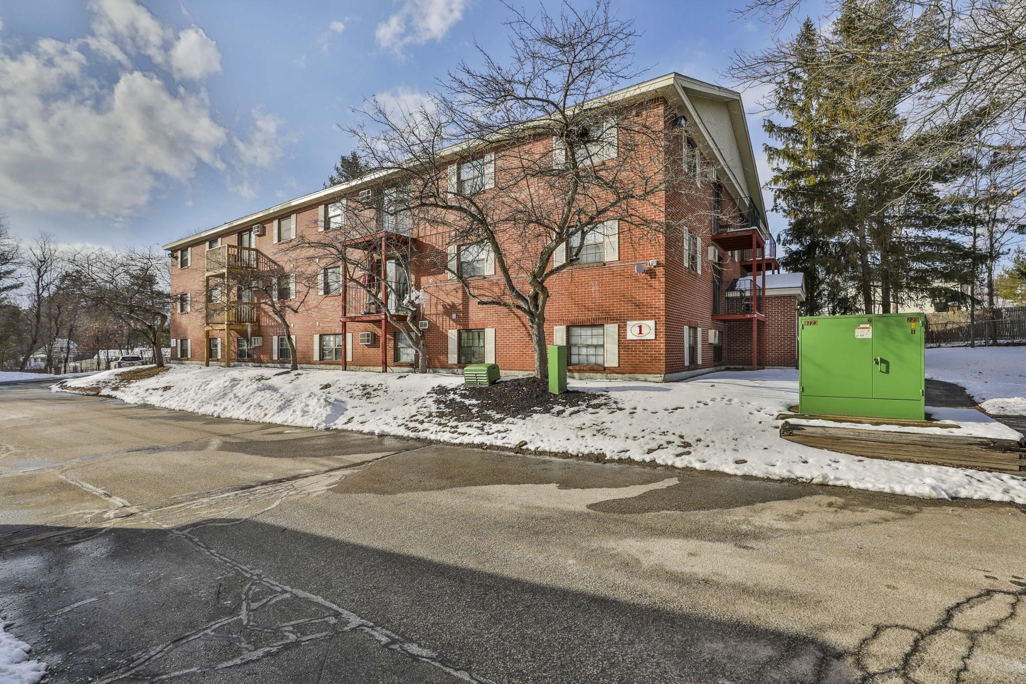 12 East Side Drive, Unit 19 Concord, NH 03301 - Photo 3 of 13