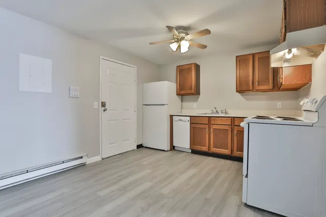 $160,000 | 12 East Side Drive, Unit 19, Concord, NH 03301