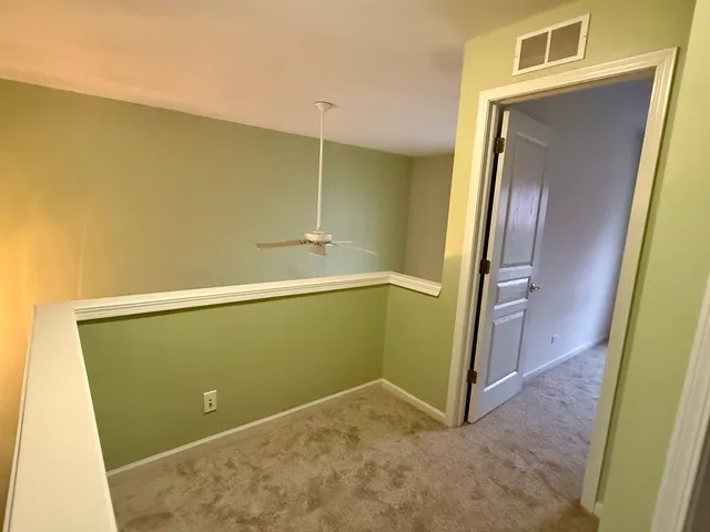 $2,450 | 3123 Ollerton Avenue, Aurora, IL 60502