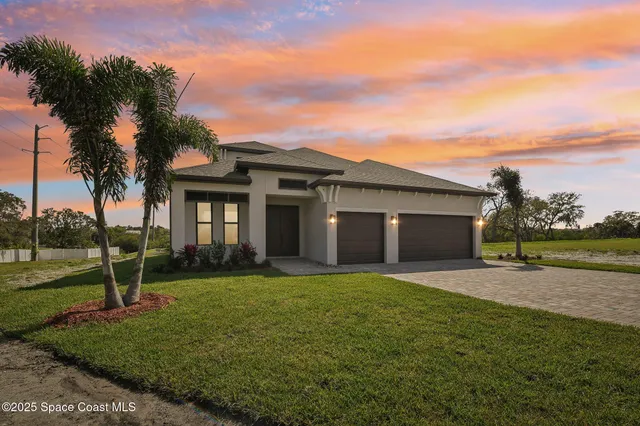 $949,900 | 1405 Windchime Lane, Melbourne, FL 32935