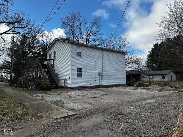 $409,900 | 169 South Sycamore Street, Spencer, IN 47460