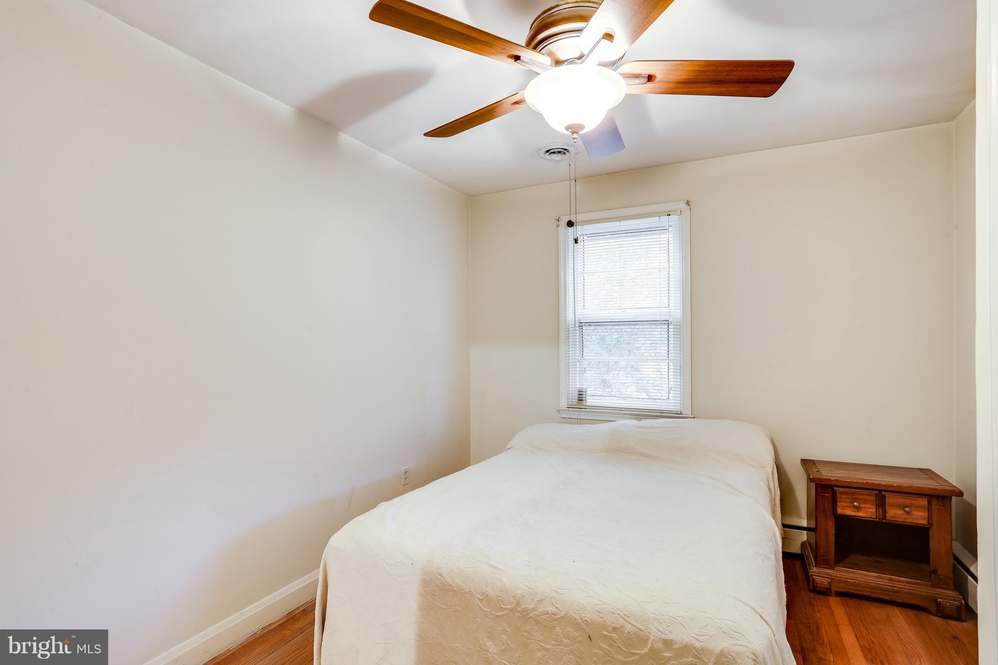 8704 Windsor Mill Road Baltimore, MD 21244 - Photo 22 of 30 BEDROOM 3