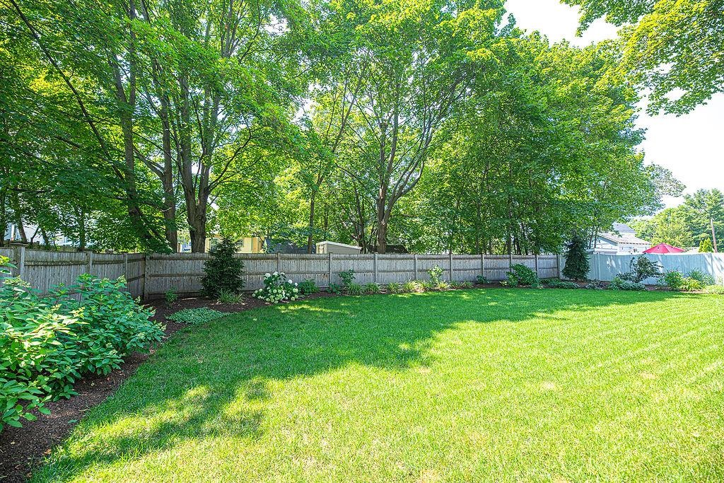 36 Broadway Concord, NH 03301 - Photo 10 of 53