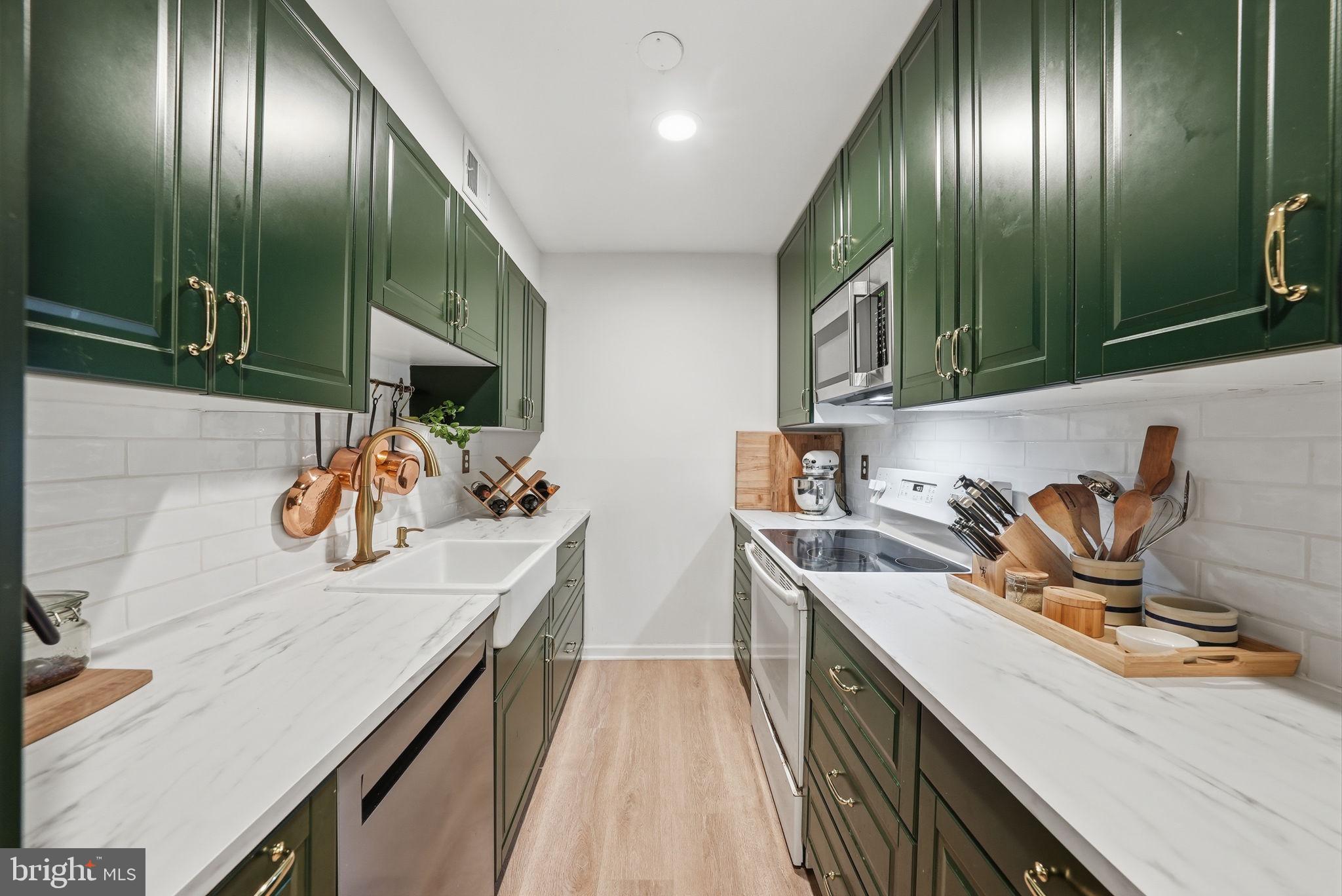 8231 Kings Charter Lane, Unit 108 Springfield, VA 22152 - Photo 11 of 37