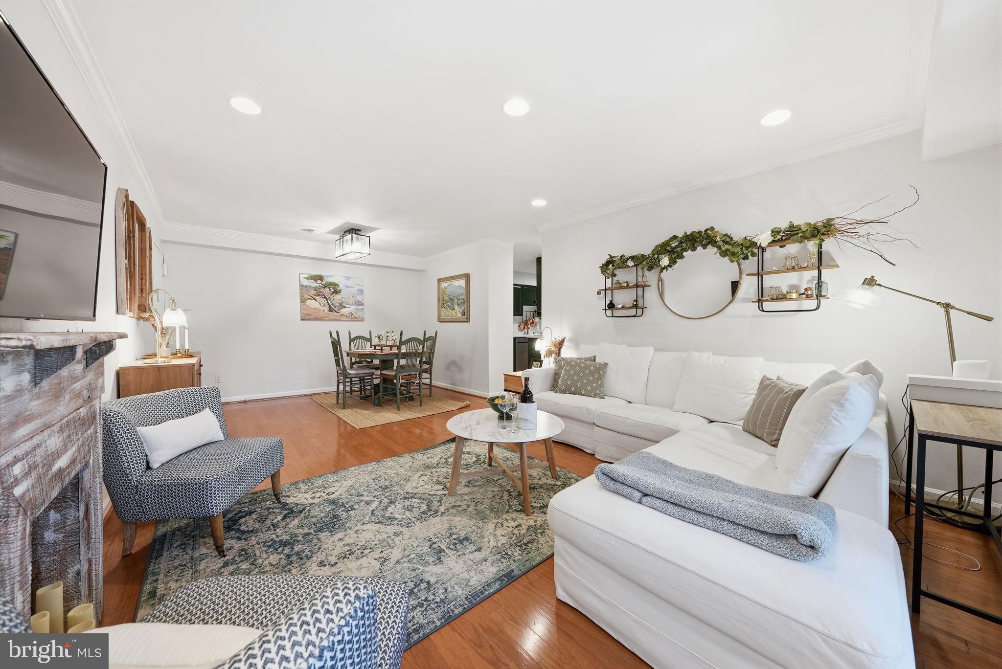 8231 Kings Charter Lane, Unit 108 Springfield, VA 22152 - Photo 6 of 37