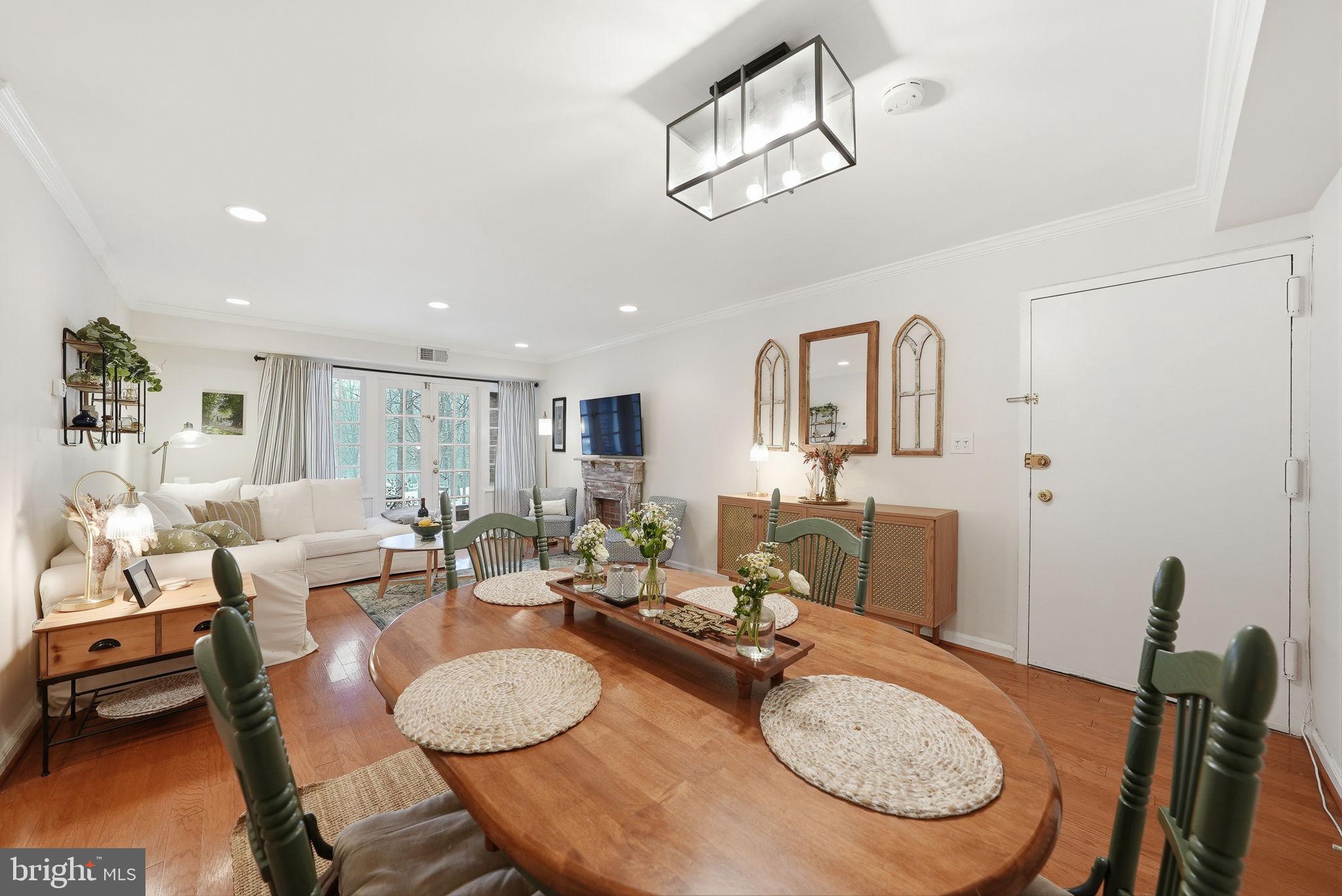 8231 Kings Charter Lane, Unit 108 Springfield, VA 22152 - Photo 10 of 37