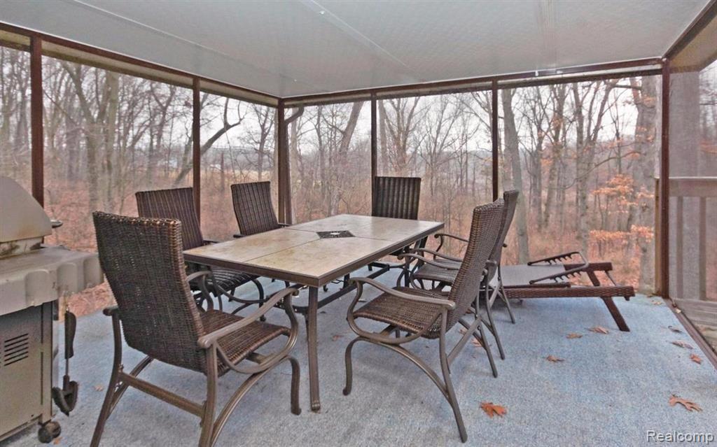 1144 Mower Road Pinckney, MI 48169 - Photo 5 of 7