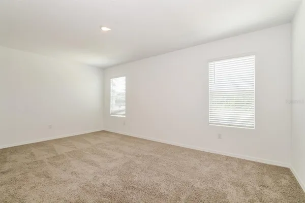 $2,695 | Undisclosed Address, Tavares, FL 32778