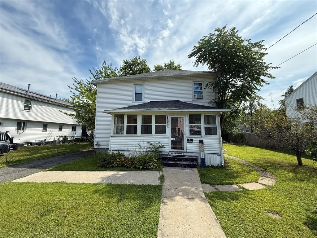 137 Cobb Street Springfield, MA 01119 - Photo 1 of 3 Gallery Image 1