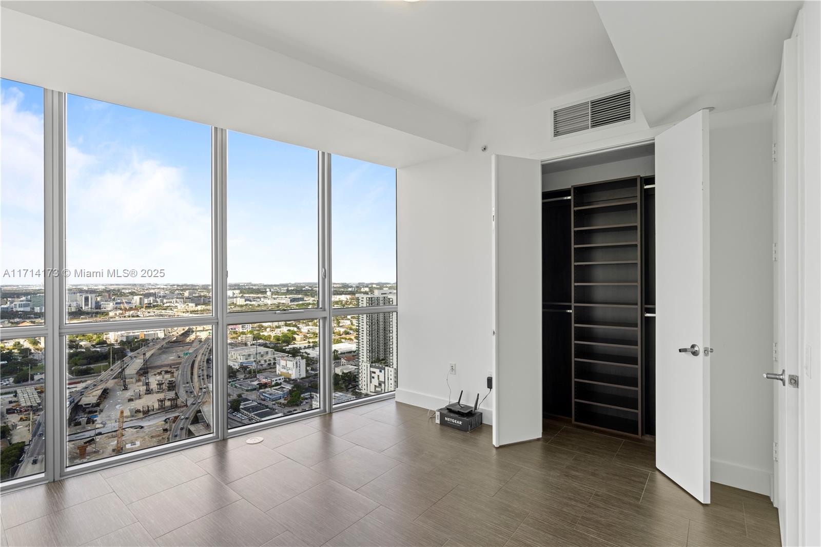 1100 Biscayne Boulevard, Unit 4005 Miami, FL 33132 - Photo 18 of 53