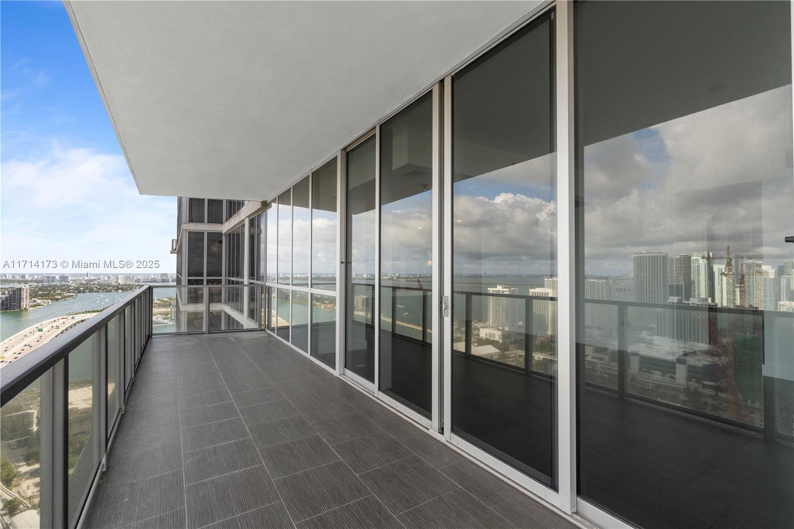 1100 Biscayne Boulevard, Unit 4005 Miami, FL 33132 - Photo 35 of 53