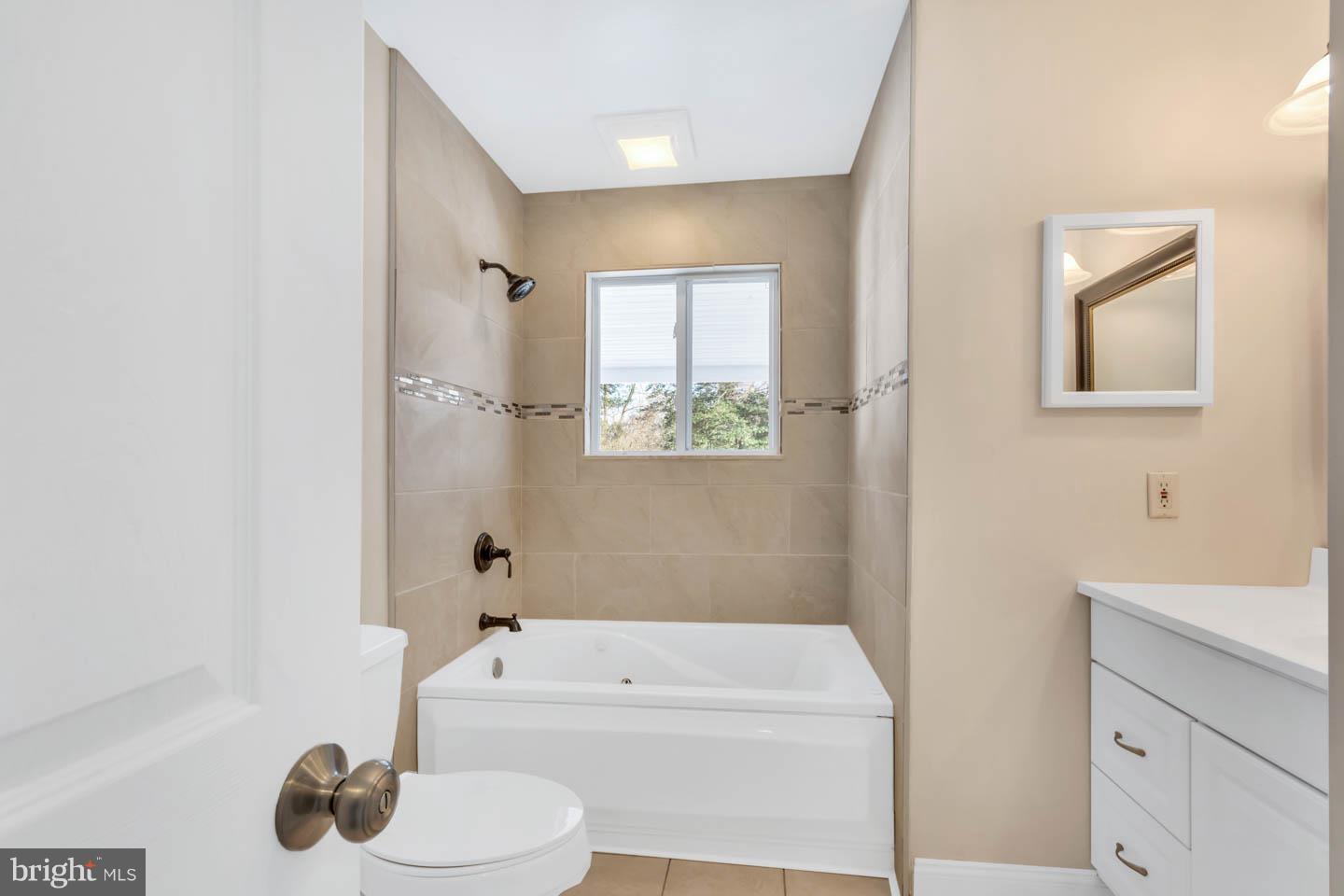 380 Tansboro Road Berlin, NJ 08009 - Photo 14 of 28 Gallery Image 14