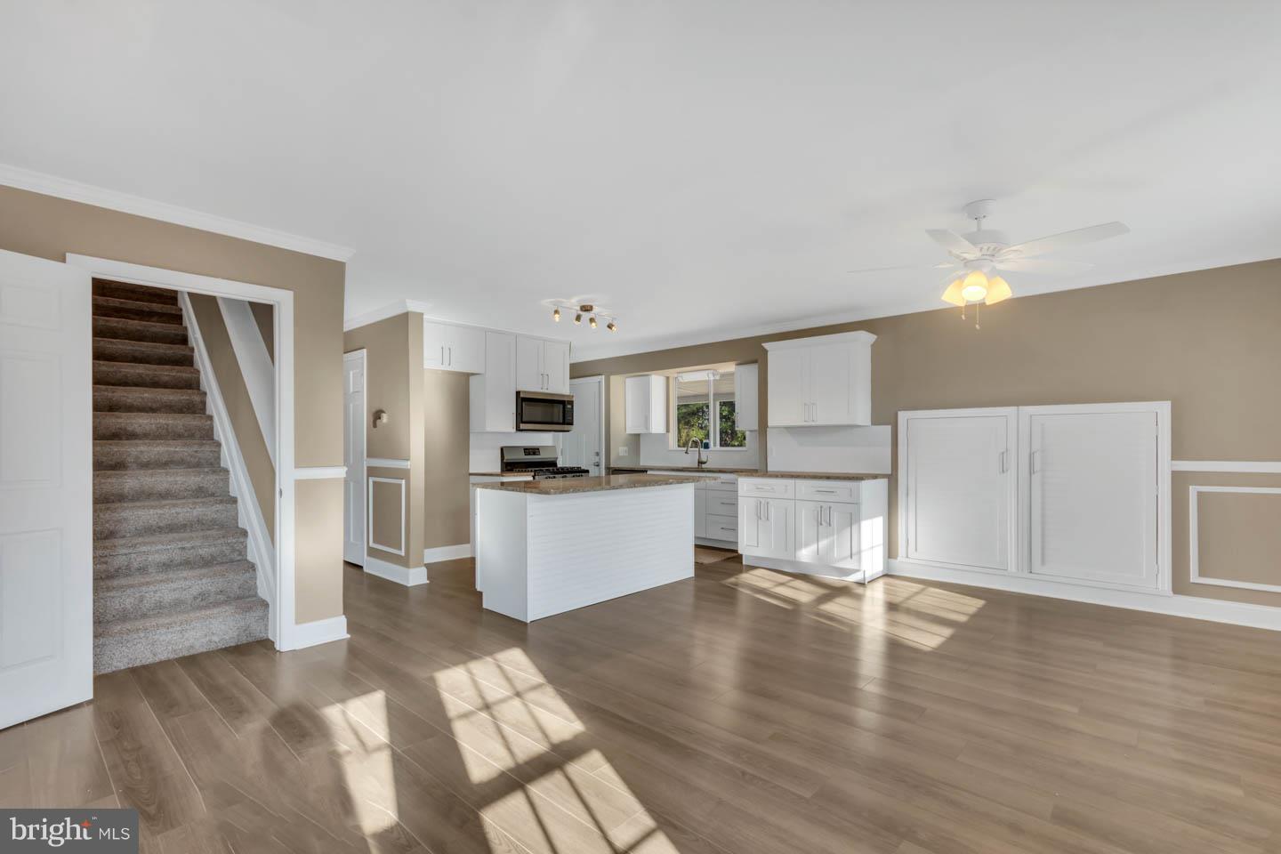 380 Tansboro Road Berlin, NJ 08009 - Photo 3 of 28 Gallery Image 3