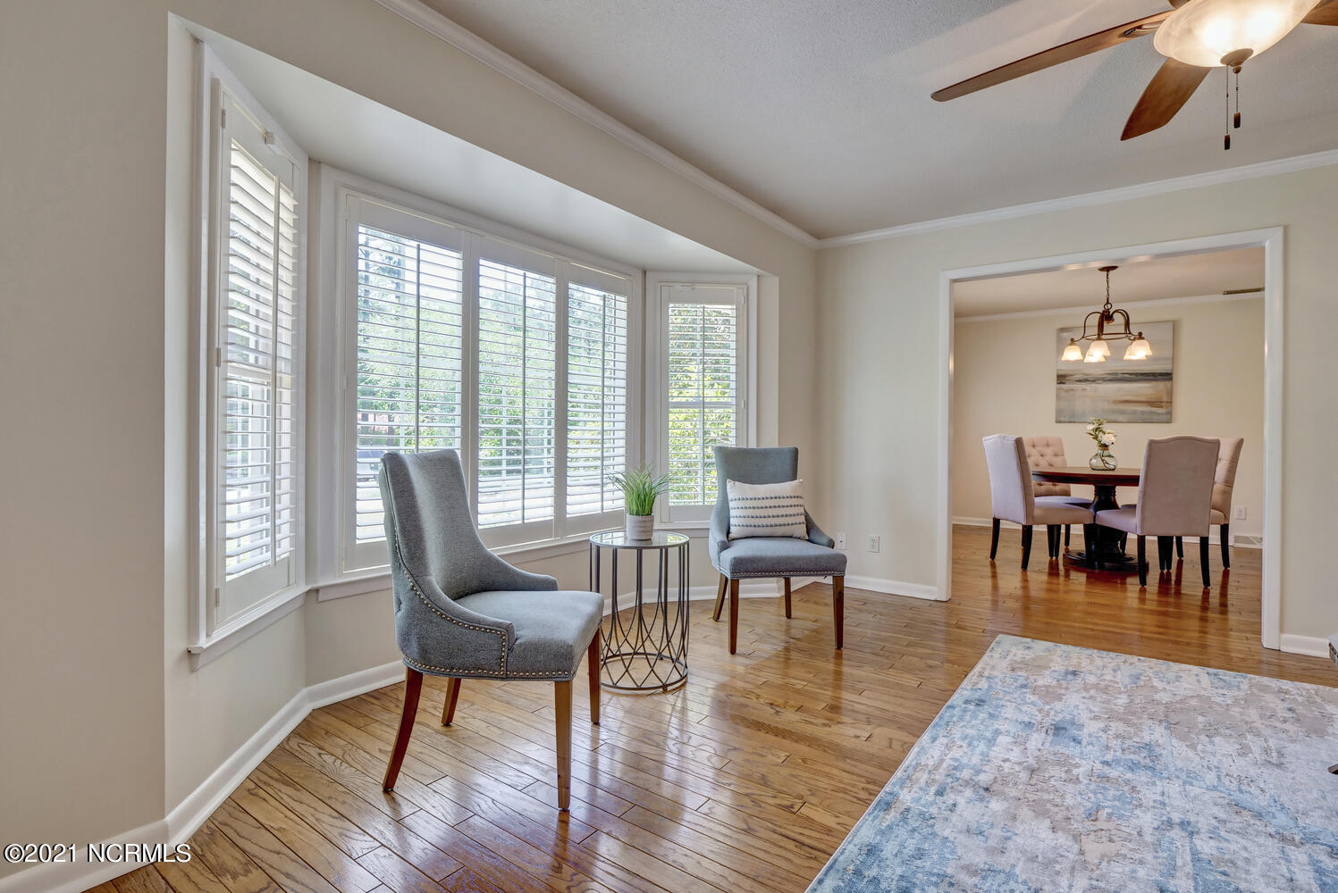 222 Quail Ridge Road Wilmington, NC 28409 - Photo 11 of 37 5 living room