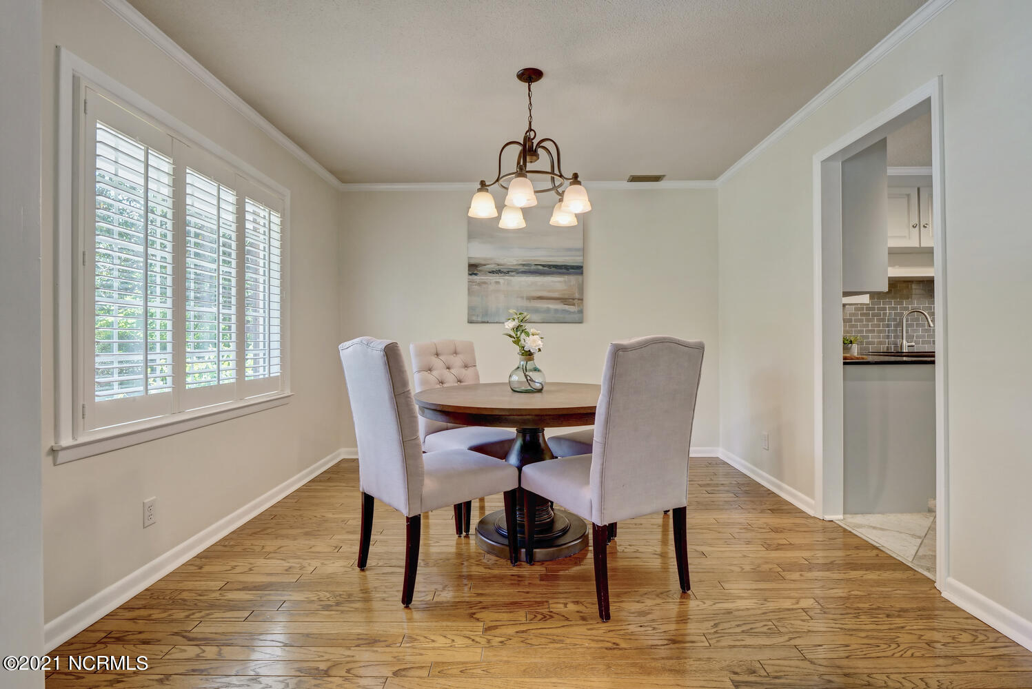 222 Quail Ridge Road Wilmington, NC 28409 - Photo 15 of 37 7 dining room