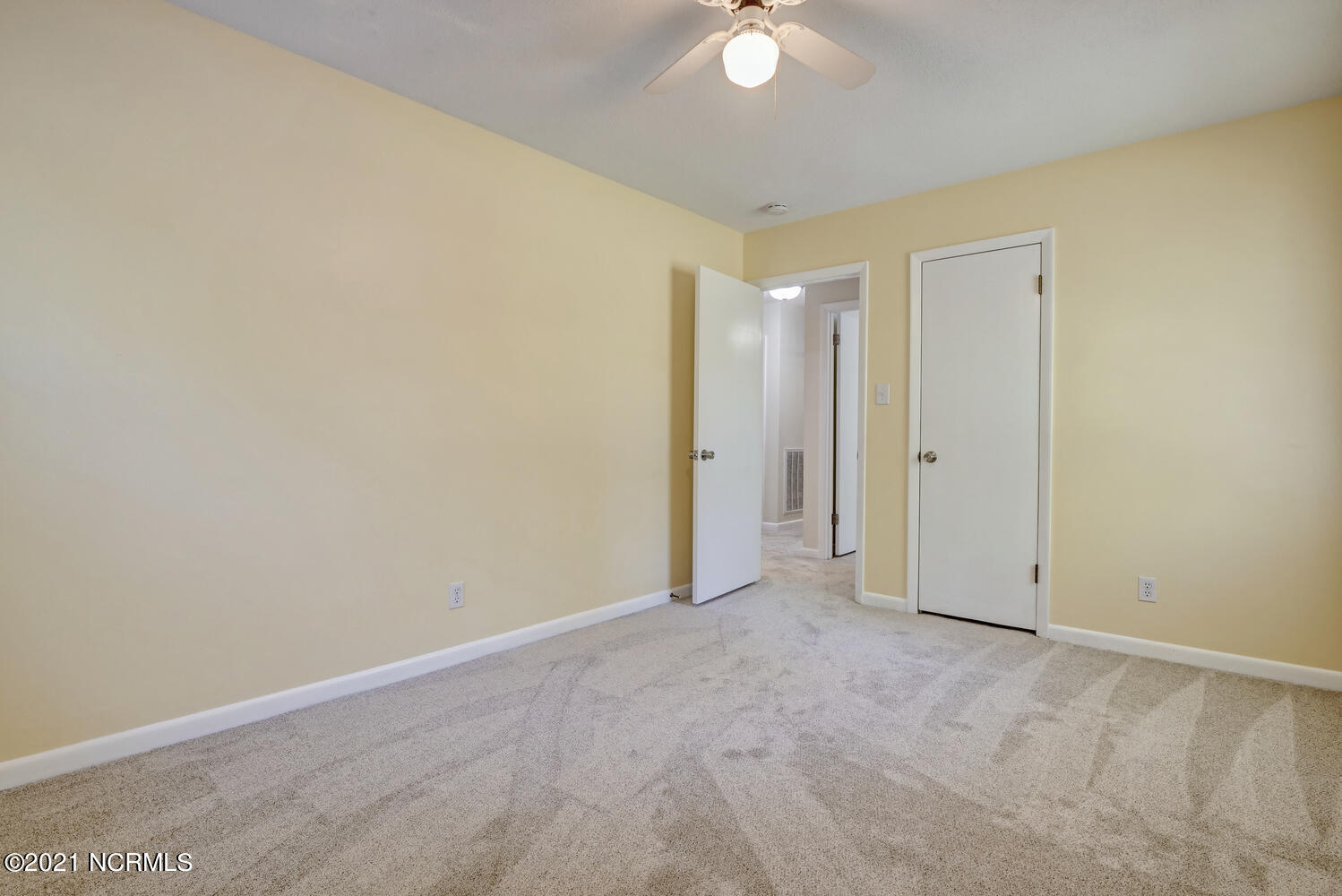222 Quail Ridge Road Wilmington, NC 28409 - Photo 19 of 37 19 BR 2