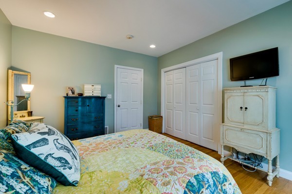 20 R Cross Street, Unit 1 Somerville, MA 02145 - Photo 13 of 20 Gallery Image 13