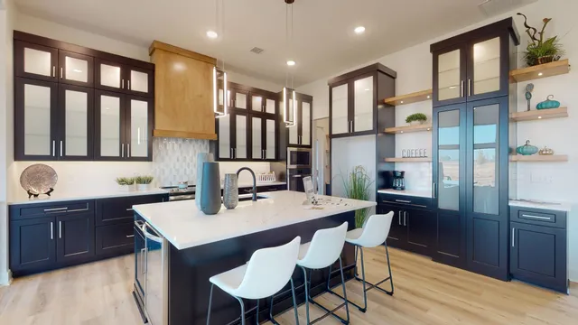 $639,900 | 5155 Shoreside Court, Maize, KS 67101