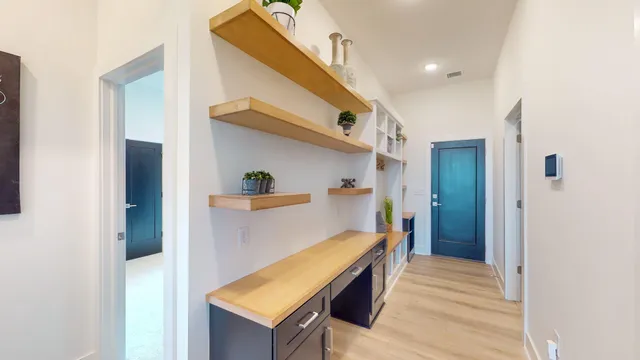 $639,900 | 5155 Shoreside Court, Maize, KS 67101