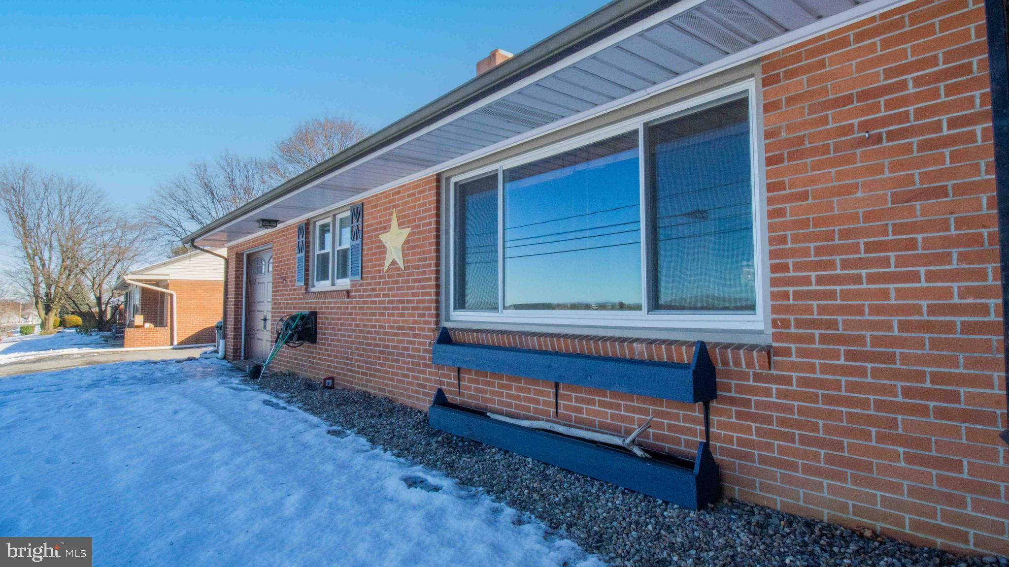 3166 Bowman Road Lancaster, PA 17601 - Photo 4 of 46 Gallery Image 4