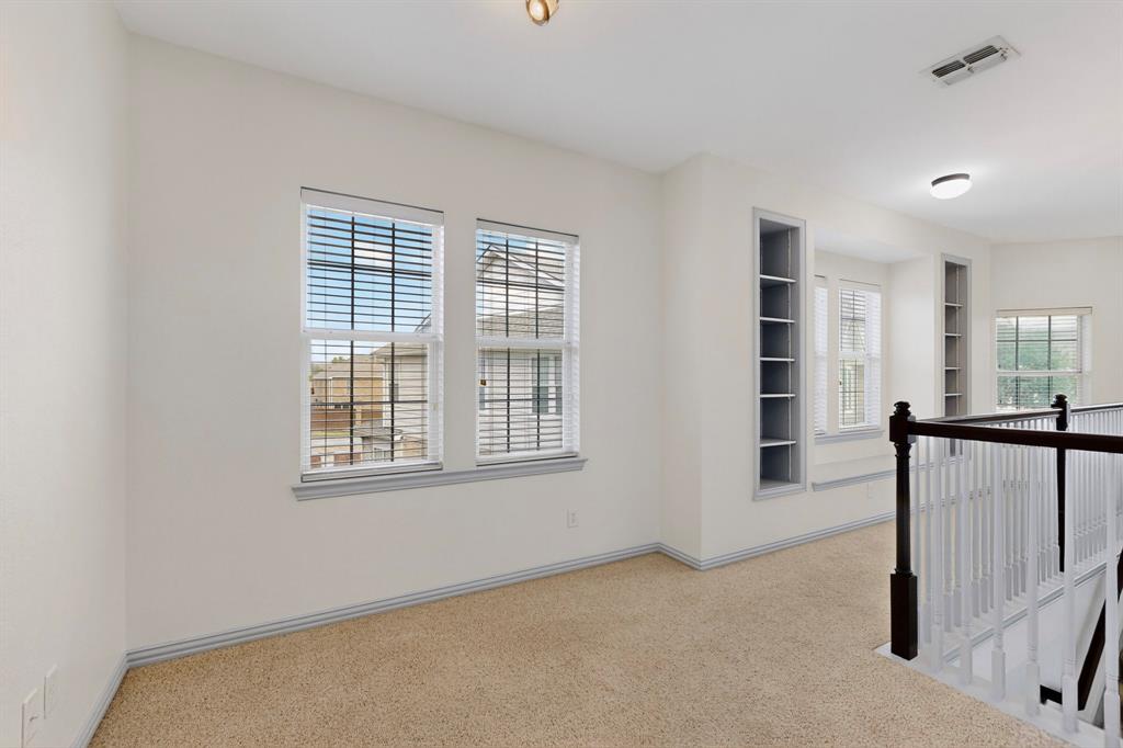 4015 Rome Court Irving, TX 75038 - Photo 21 of 24 an empty room with windows
