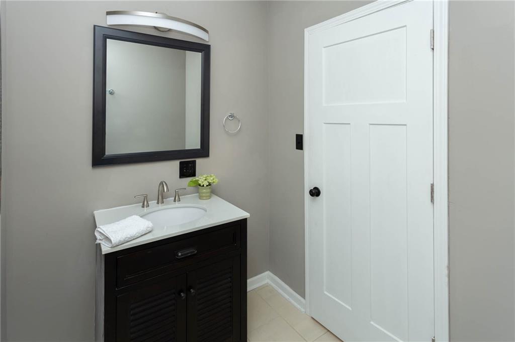 3237 Ruckle Street Indianapolis, IN 46205 - Photo 22 of 35 Gallery Image 22