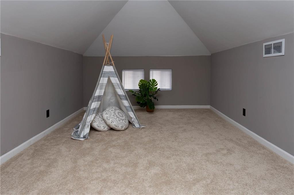 3237 Ruckle Street Indianapolis, IN 46205 - Photo 32 of 35 Gallery Image 32