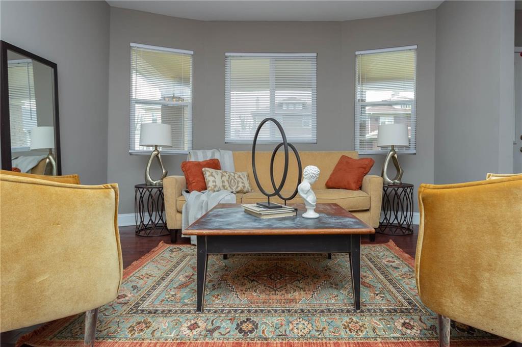 3237 Ruckle Street Indianapolis, IN 46205 - Photo 10 of 35 Gallery Image 10