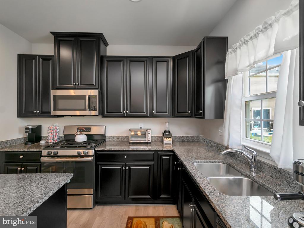 9502 Fall Haven Road Fredericksburg, VA 22407 - Photo 11 of 27 Gallery Image 11
