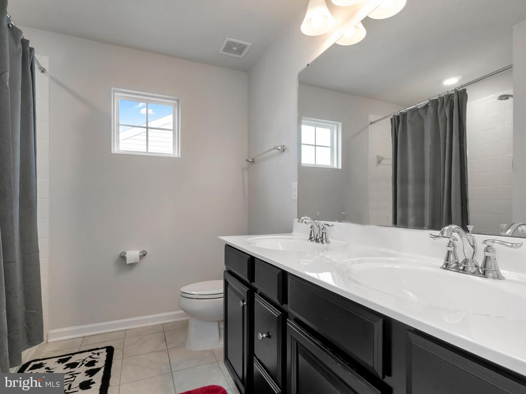 9502 Fall Haven Road Fredericksburg, VA 22407 - Photo 17 of 27 Gallery Image 17