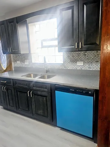 $2,475 | 16674 Thornton Avenue, South Holland, IL 60473