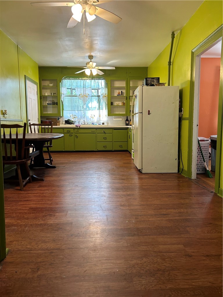 31 Child Street Warren, RI 02885 - Photo 4 of 18