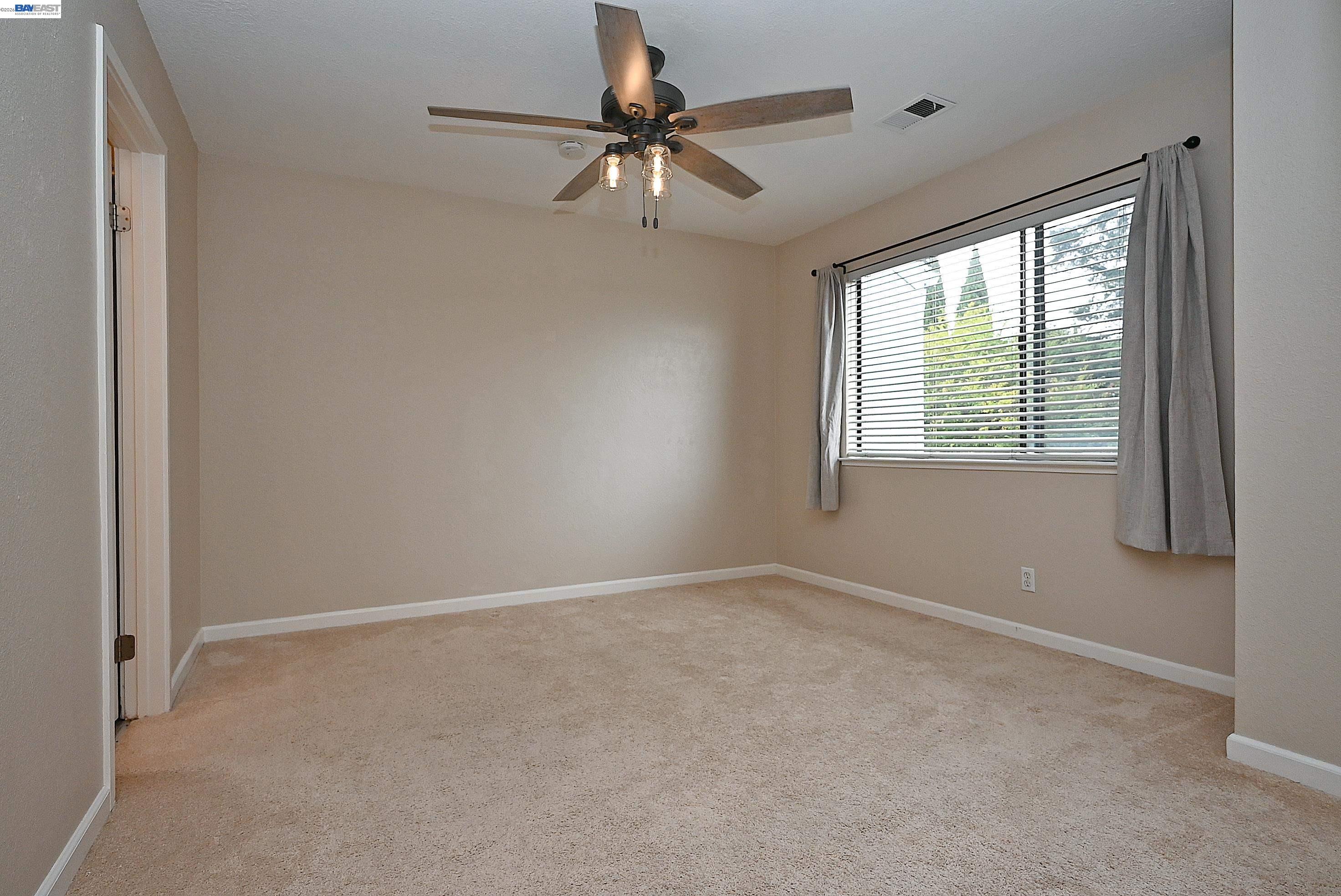 17994 Azalea Road Hayward, CA 94541 - Photo 22 of 37