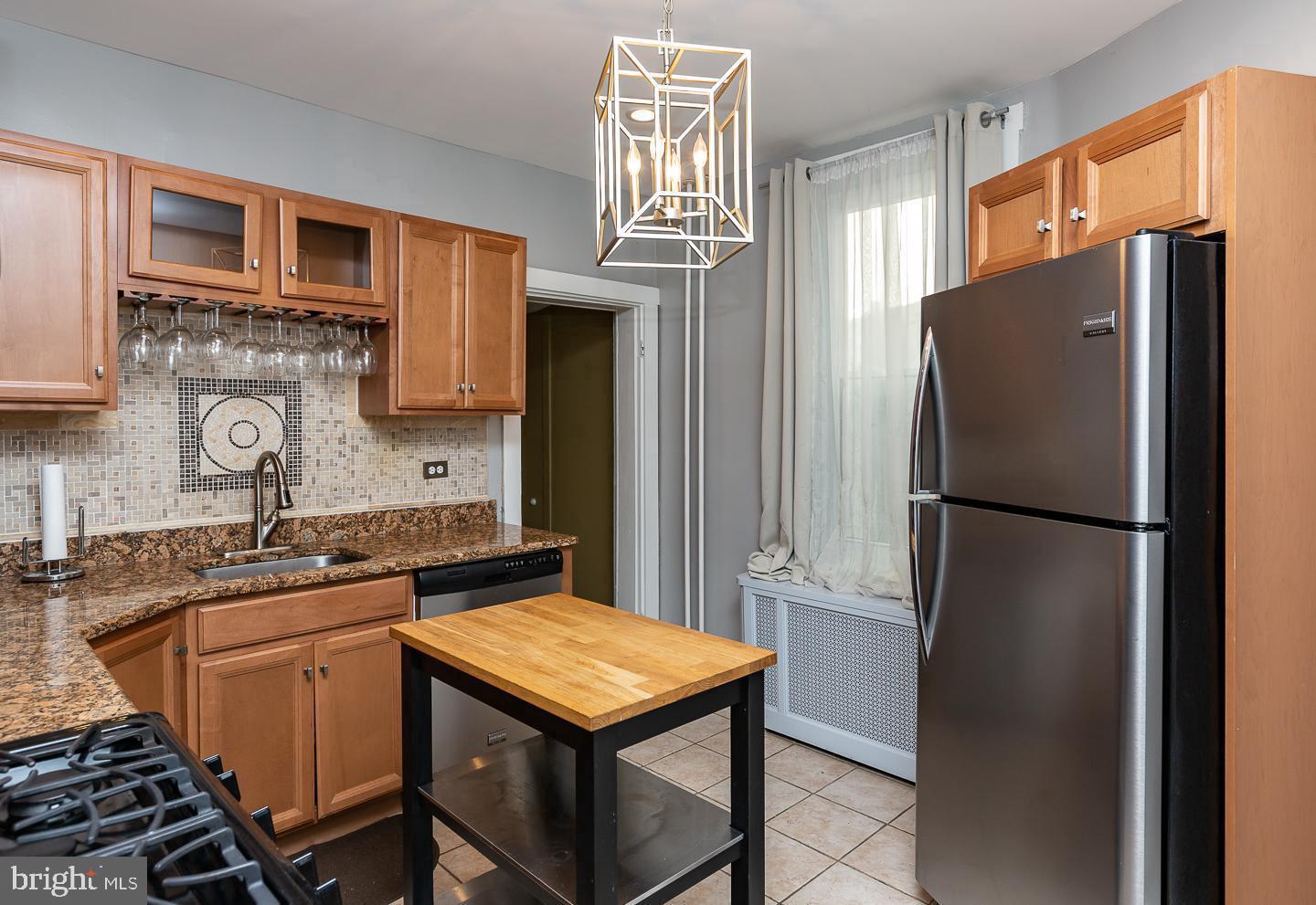 4312 Dobson Street Philadelphia, PA 19129 - Photo 6 of 10